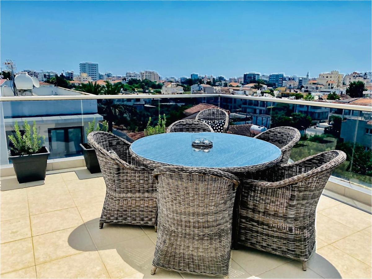 The Penthouse 401 Apartment Larnaca Exterior photo